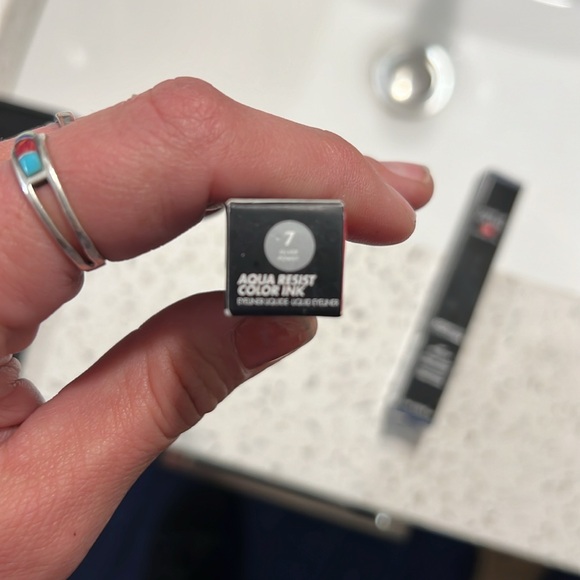 Make Up For Ever aqua resist color ink. NEW IN BOX - Picture 5 of 5